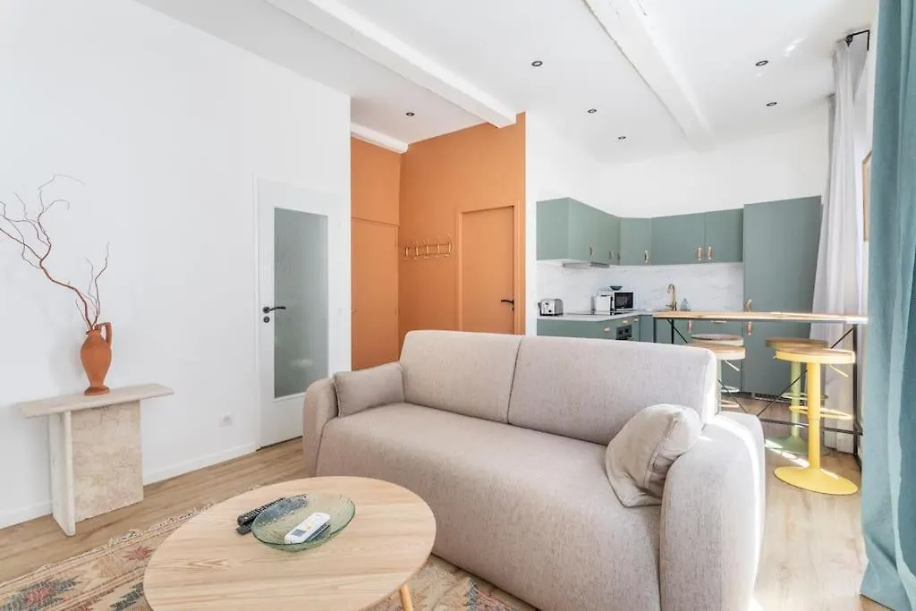 Cosy Appartement Au Coeur Du Cours Julien Marseille 0*,