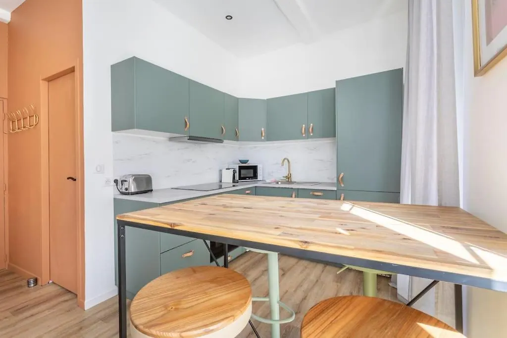 Apartment Cosy Appartement Au Coeur Du Cours Julien Marseille